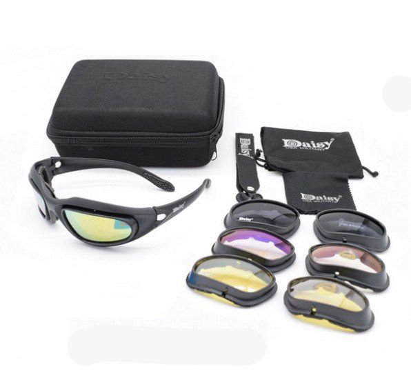 Тактически, защитни очила със 4 вида сменяеми плаки.