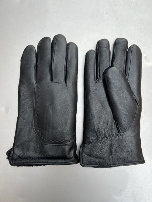 Handschuhe aus genarbtem Leder