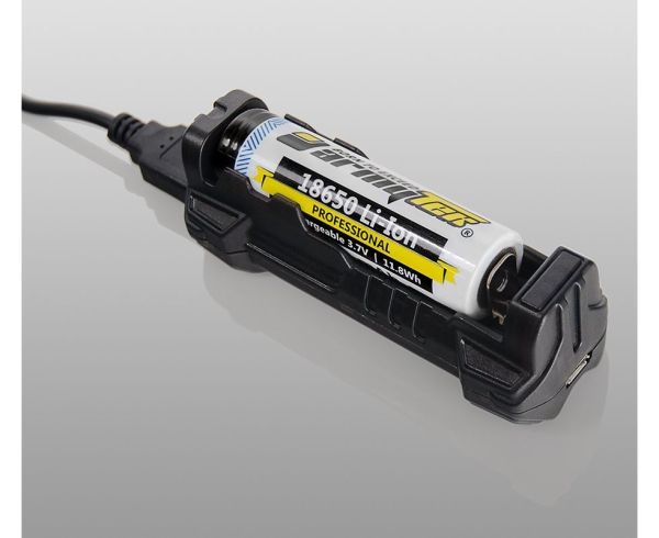 Universal charger for LI-Ion batteries, Powerbank