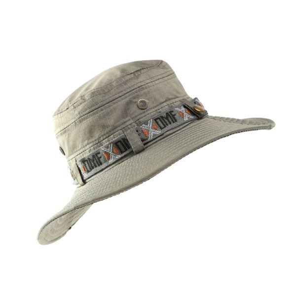 Hat with periphery Explorer 